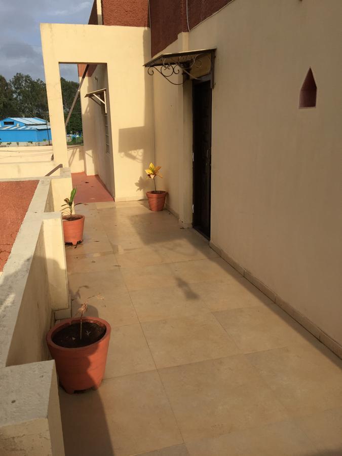 Mtdc Approved Mohiniraj Guest House Nashik Exterior foto
